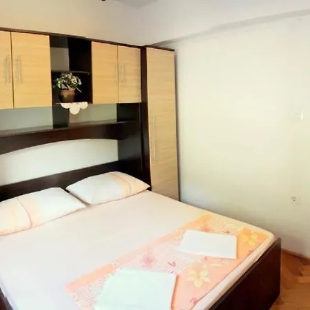 Stjepan - 10m From Beach Apartament Pag Town